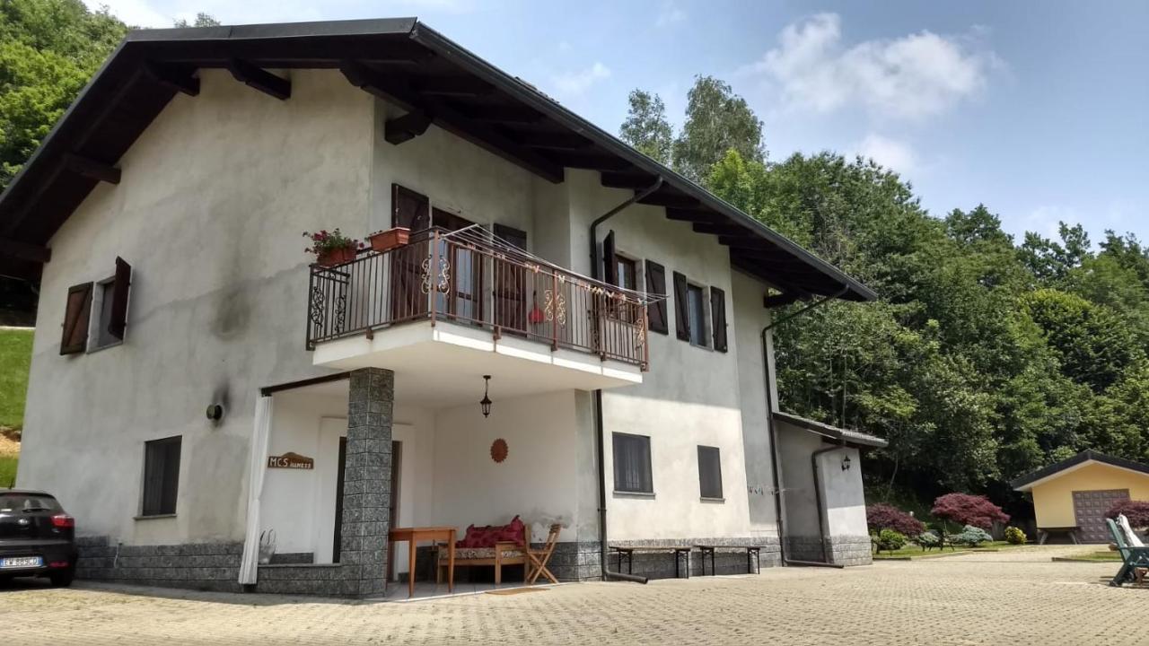 Appartamento La Casa Nel Bosco Rueglio Zewnętrze zdjęcie