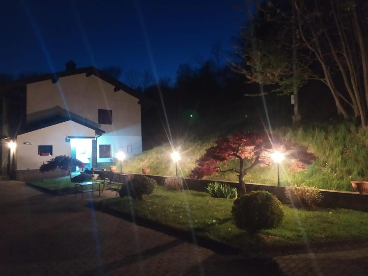Appartamento La Casa Nel Bosco Rueglio Zewnętrze zdjęcie